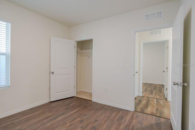 10945 TRAILING VINE DRIVE, Tampa, FL 33610