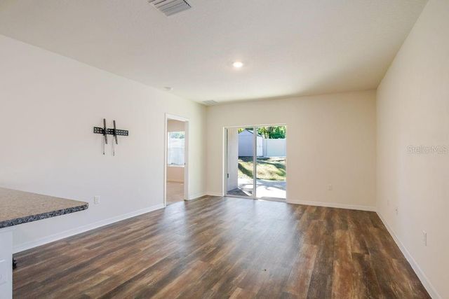 10945 TRAILING VINE DRIVE, Tampa, FL 33610