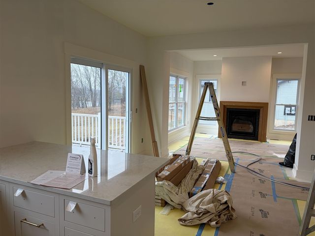 11326 Bancroft Way, Alto, MI 49302