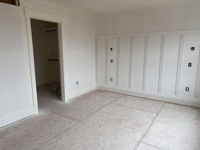 11326 Bancroft Way, Alto, MI 49302