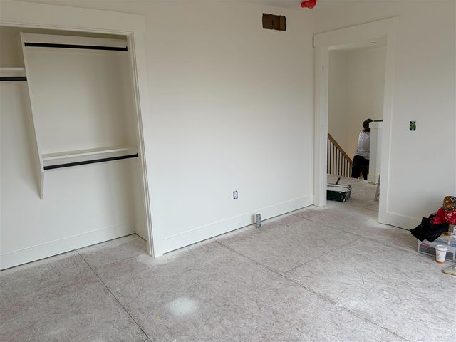 11326 Bancroft Way, Alto, MI 49302