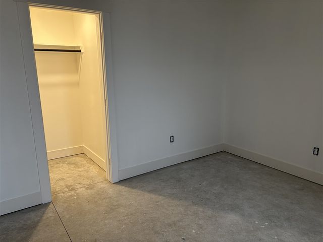 11326 Bancroft Way, Alto, MI 49302