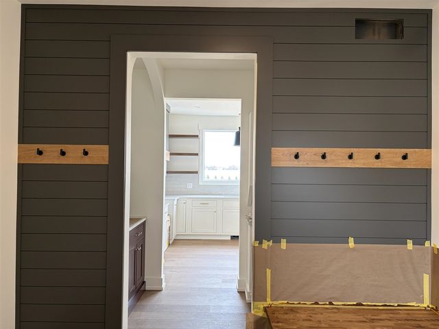 11326 Bancroft Way, Alto, MI 49302