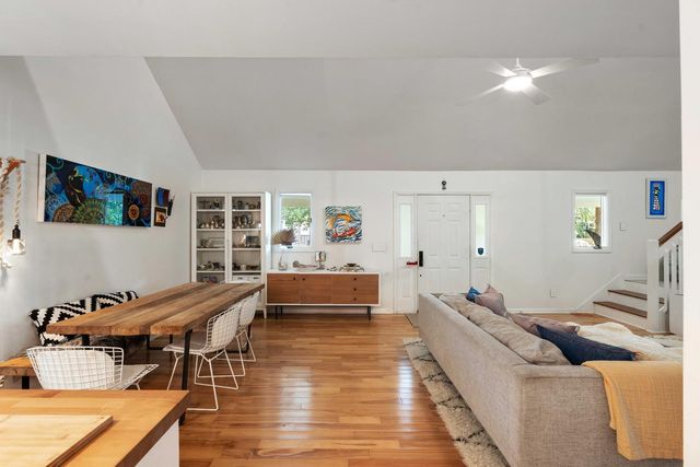 1515 N Lakeshore Drive, Mount Pleasant, SC 29466