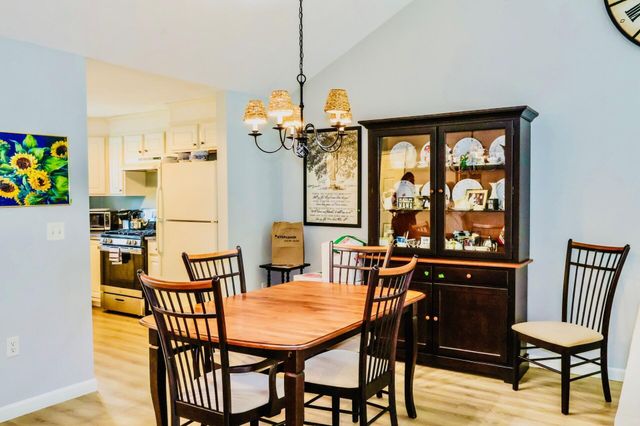 15 Classic Circle UNIT 15, Mashpee, MA 02649