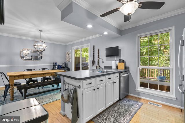 26 LAMBETH BRIDGE CT, Lutherville Timonium, MD 21093