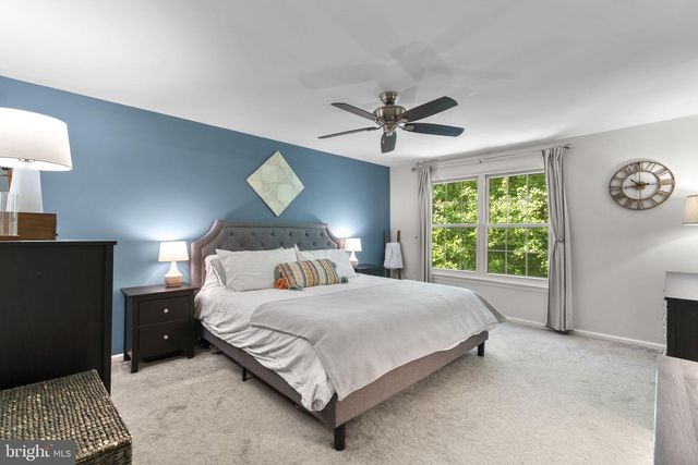 26 LAMBETH BRIDGE CT, Lutherville Timonium, MD 21093