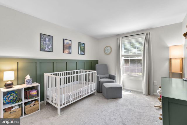 26 LAMBETH BRIDGE CT, Lutherville Timonium, MD 21093