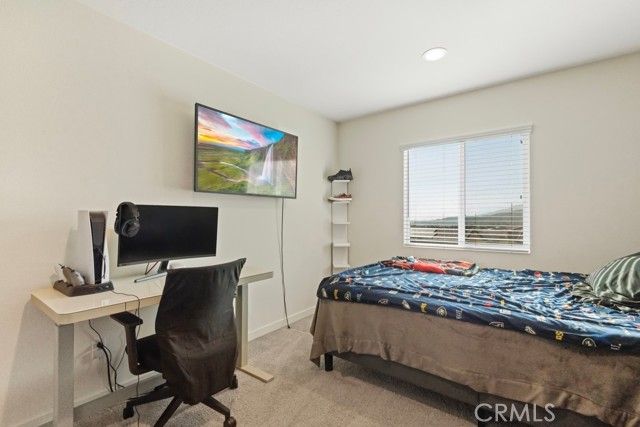 8004 Sorrento Way, Highland, CA 92346