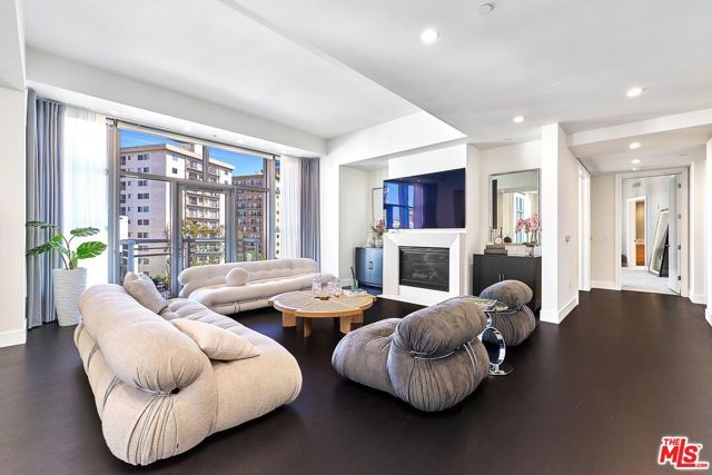 10776 Wilshire Boulevard 603, Los Angeles, CA 90024
