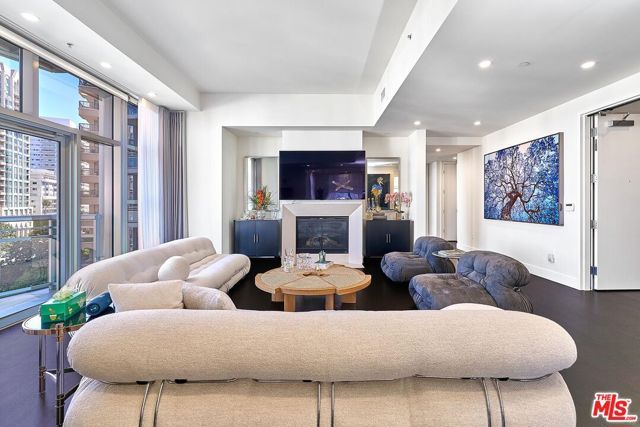 10776 Wilshire Boulevard 603, Los Angeles, CA 90024