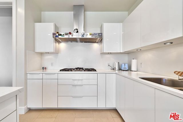 10776 Wilshire Boulevard 603, Los Angeles, CA 90024