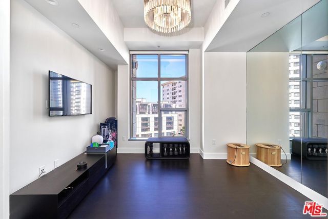 10776 Wilshire Boulevard 603, Los Angeles, CA 90024