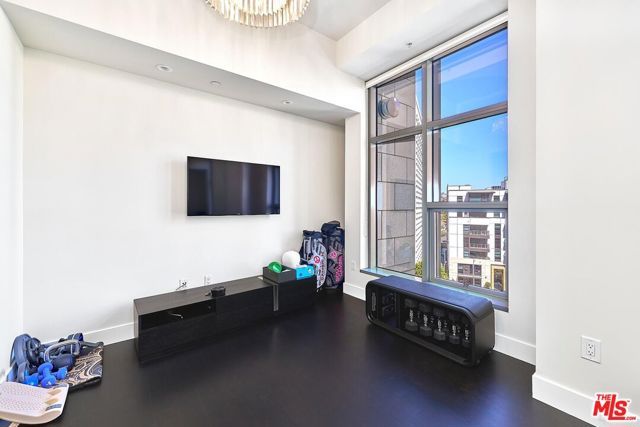 10776 Wilshire Boulevard 603, Los Angeles, CA 90024