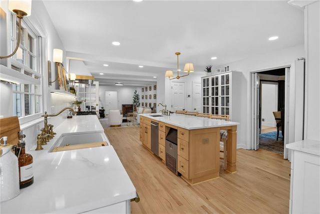 295 Glen Lake Drive, Atlanta, GA 30327
