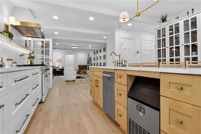 295 Glen Lake Drive, Atlanta, GA 30327