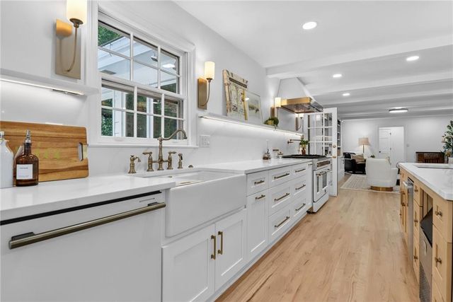 295 Glen Lake Drive, Atlanta, GA 30327