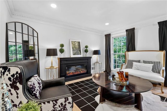 295 Glen Lake Drive, Atlanta, GA 30327