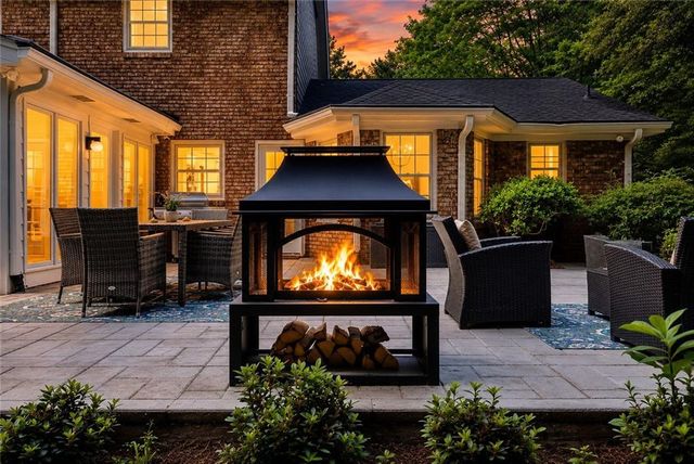 295 Glen Lake Drive, Atlanta, GA 30327