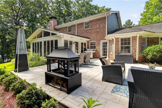 295 Glen Lake Drive, Atlanta, GA 30327