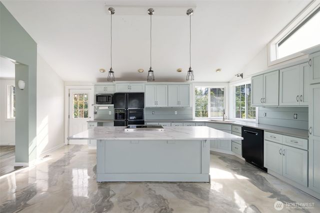 2595 Griffiths Lane SE, Port Orchard, WA 98366