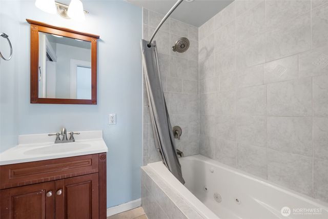 2595 Griffiths Lane SE, Port Orchard, WA 98366