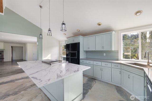 2595 Griffiths Lane SE, Port Orchard, WA 98366