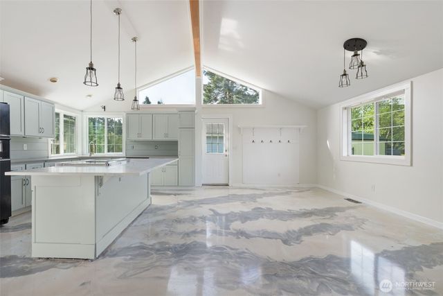 2595 Griffiths Lane SE, Port Orchard, WA 98366
