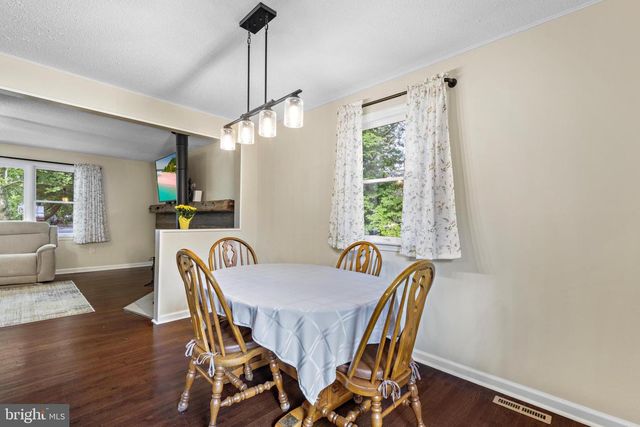 126 DIVISION ST, West Creek, NJ 08092