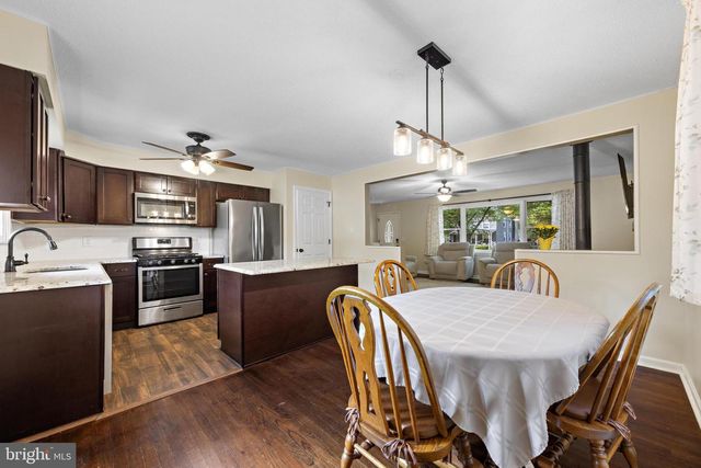 126 DIVISION ST, West Creek, NJ 08092