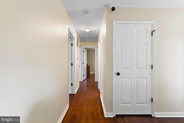 126 DIVISION ST, West Creek, NJ 08092
