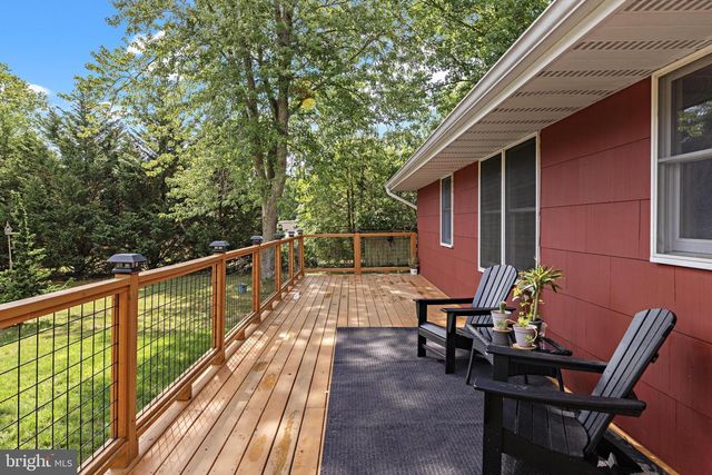 126 DIVISION ST, West Creek, NJ 08092