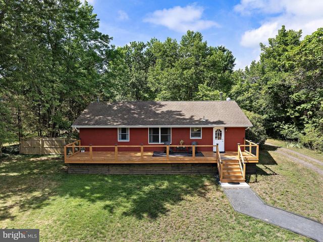 126 DIVISION ST, West Creek, NJ 08092