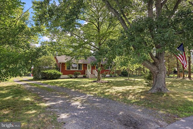 126 DIVISION ST, West Creek, NJ 08092
