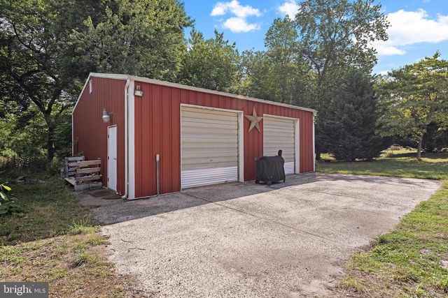 126 DIVISION ST, West Creek, NJ 08092