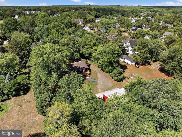 126 DIVISION ST, West Creek, NJ 08092