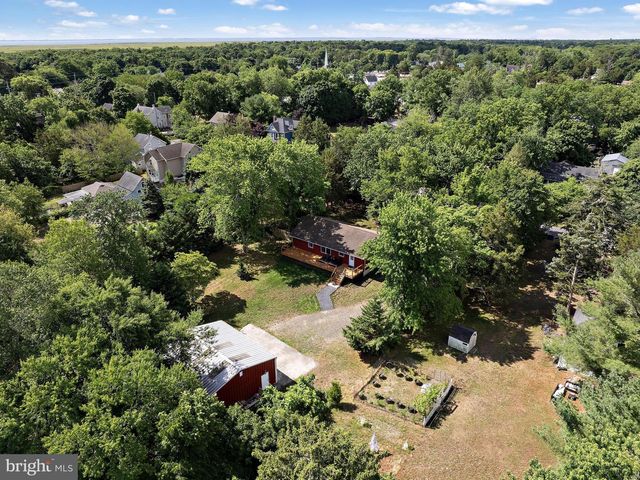 126 DIVISION ST, West Creek, NJ 08092