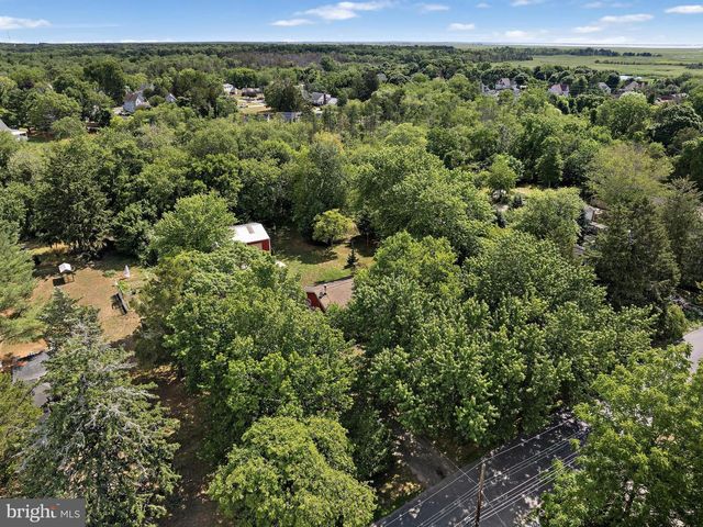 126 DIVISION ST, West Creek, NJ 08092