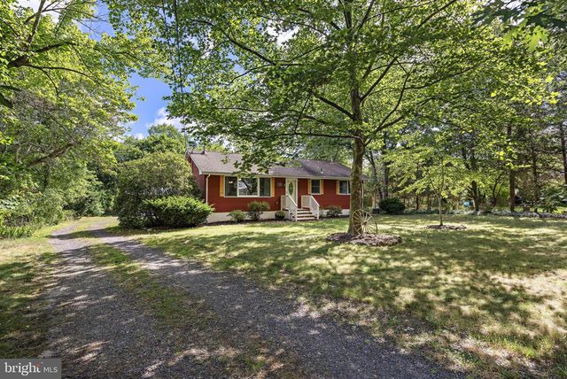 126 DIVISION ST, West Creek, NJ 08092
