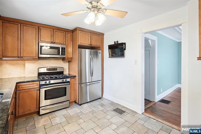 50 Spring Valley Avenue, Hackensack, NJ 07601
