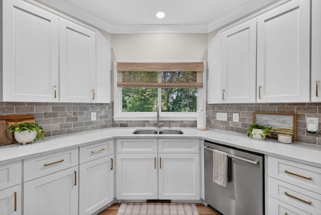 519 Live Oak Court, Greer, SC 29651