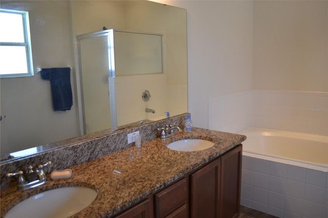 2828 BLACKWATER CREEK DRIVE, Lakeland, FL 33810