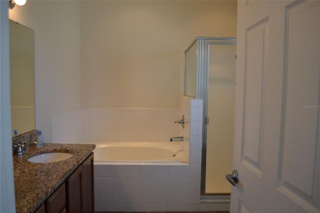 2828 BLACKWATER CREEK DRIVE, Lakeland, FL 33810
