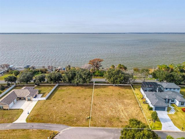 3231 LANDING VIEW, Tavares, FL 32778