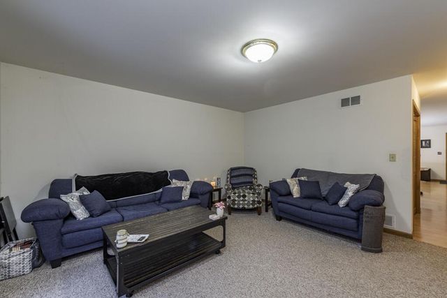 11231 Fox River ROAD, Twin Lakes, WI 53181