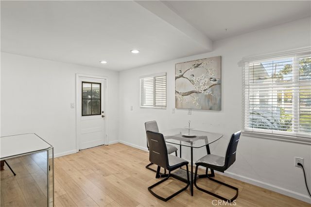 300. W Hillsdale, Inglewood, CA 90302