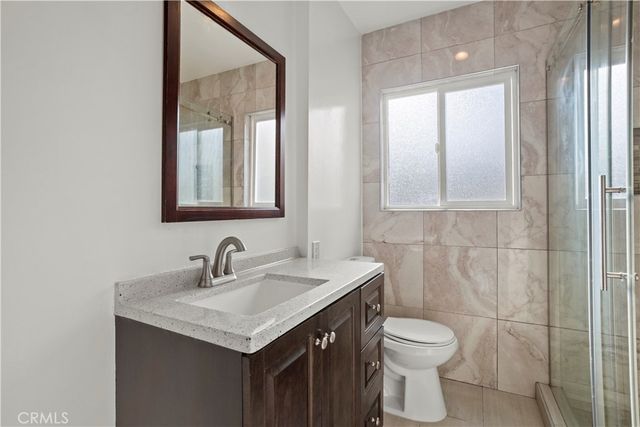 300. W Hillsdale, Inglewood, CA 90302