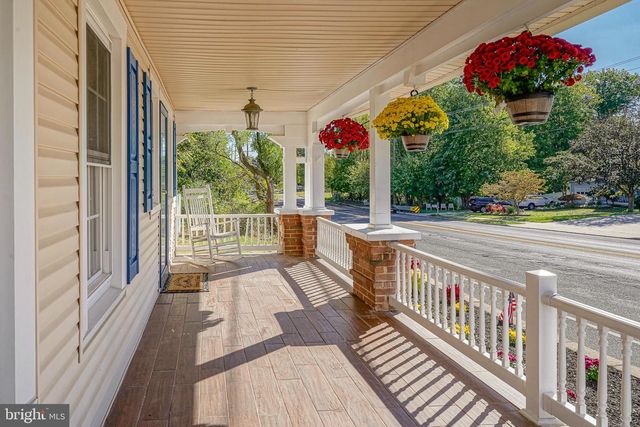 166 E EVESHAM RD, Cherry Hill, NJ 08003