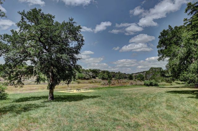 185 Cougar Park Rd, Hunt, TX 78024