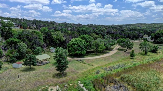 185 Cougar Park Rd, Hunt, TX 78024